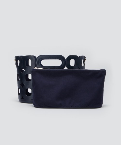 PELLICO（ペリーコ）の「NEW ANELLI HANDLES バッグ NAVY（ショルダー