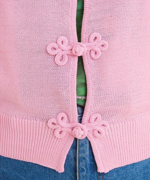 I am I in fact...(アイアムアイインファクト)の「COTTON NYLON 華釦 カーディガン(カーディガン/ボレロ・レディース・ベージュ/ピンク・FREE)」の3枚目の写真