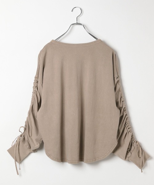 BAYFLOW（ベイフロー）の「シャーリングスリーブロングスリーブT（Tシャツ/カットソー・レディース・ベージュ/チャコール/ピンク・FREE）」の8枚目の写真