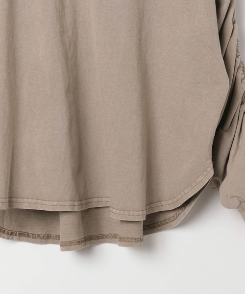 BAYFLOW（ベイフロー）の「シャーリングスリーブロングスリーブT（Tシャツ/カットソー・レディース・ベージュ/チャコール/ピンク・FREE）」の11枚目の写真