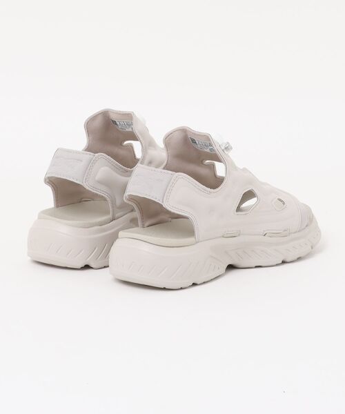 Reebok(リーボック)の「【Reebok 】INSTAPUMP FURY SANDAL ZIP (リーボック インスタポンプフューリー サンダル ジップ)100251110/100251111/100251112/100251113(サンダル・レディース・ブラック×ホワイト/ホワイト/ブラック×ブラック/ライトグレー・24.0cm/23.0cm/25.0cm)」の5枚目の写真