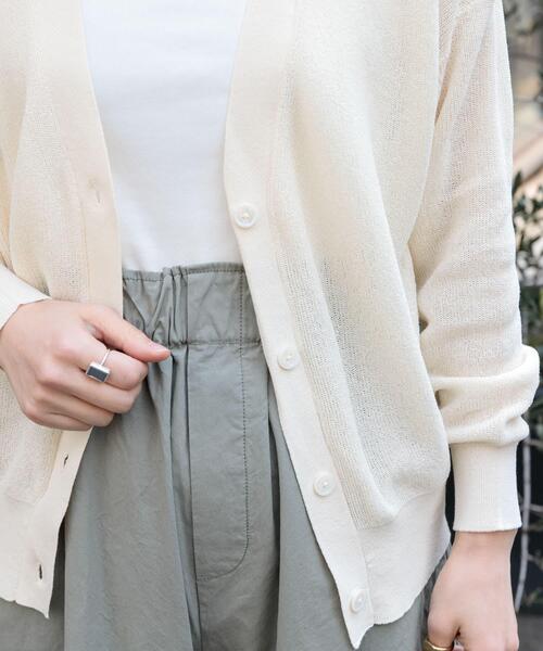 FORK&SPOON(フォークアンドスプーン)の「FORK&SPOON ペーパーニットカーディガン(カーディガン/ボレロ・レディース・オフホワイト/オレンジ系その他/ブラック・1)」の11枚目の写真