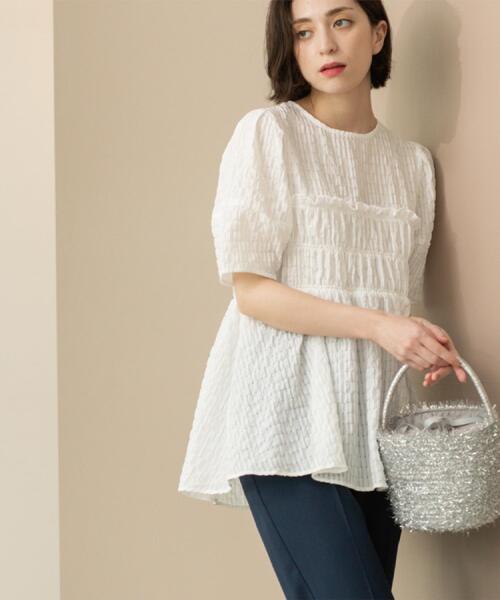 OPAQUE.CLIP（オペークドットクリップ）の「シャーリングペプラムブラウス【洗濯機洗い可】（シャツ/ブラウス・レディース・ホワイト/ブラック/ブルー・38/40/42）」の7枚目の写真