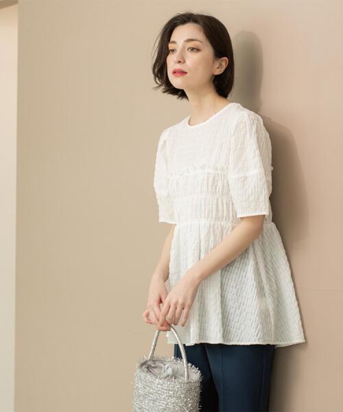 OPAQUE.CLIP（オペークドットクリップ）の「シャーリングペプラムブラウス【洗濯機洗い可】（シャツ/ブラウス・レディース・ホワイト/ブラック/ブルー・38/40/42）」の10枚目の写真