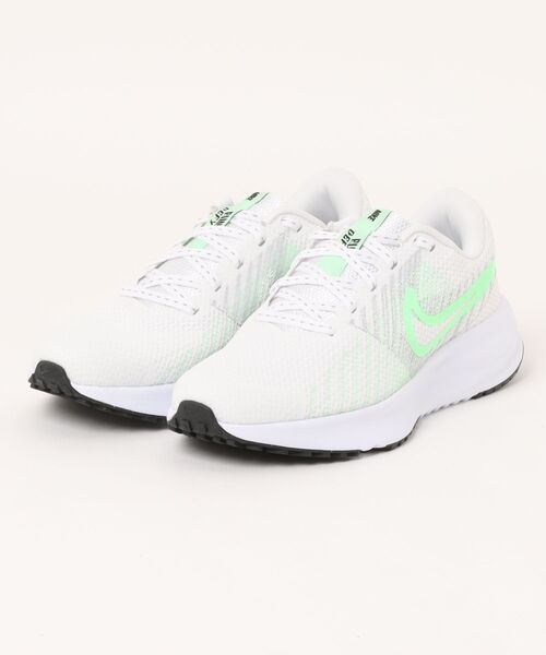 NIKE(ナイキ)の「《NIKE》W NIKE RUN DEFY(スニーカー・レディース・ベージュ系その他/ホワイト×ホワイト/ブルー系その他/ホワイト系その他/ブラック×ブラック/ブラック×ホワイト/ホワイト×シルバー/ピンク系その他/ブルー系その他2/ブラック×パープル/ホワイト系その他2/パープル系その他/ホワイト系その他3/パープル系その他2/ホワイト×ブラック/ホワイト×ライム・22.5cm/23.5cm/24.5cm/23.0cm/24.0cm/25.0cm)」の5枚目の写真