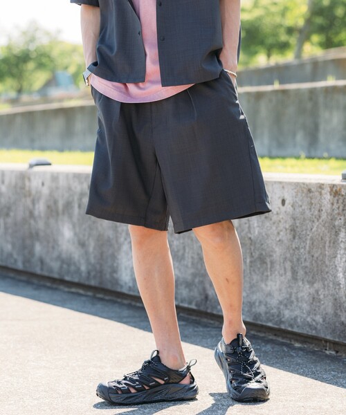 FREAK'S STORE(フリークスストア)の「FREAK’S STORE/フリークスストア 速乾素材 リラックスフィット イージー ショートパンツ リネン風 ホームケア/LINEN LIKE EASY SHORTS(その他パンツ・メンズ・チャコールグレー/ブラック/オフホワイト/グリーン・SMALL/MEDIUM/LARGE)」の15枚目の写真