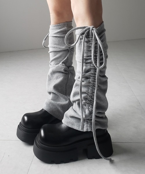 me+em select（ミームセレクト）の「【 ３color 】ストラップリボンサイドシャーリングレッグカバー ／ strap ribbon side shirring leg cover（レッグウォーマー・レディース・ブラック/グレー/ホワイト・FREE）」の18枚目の写真
