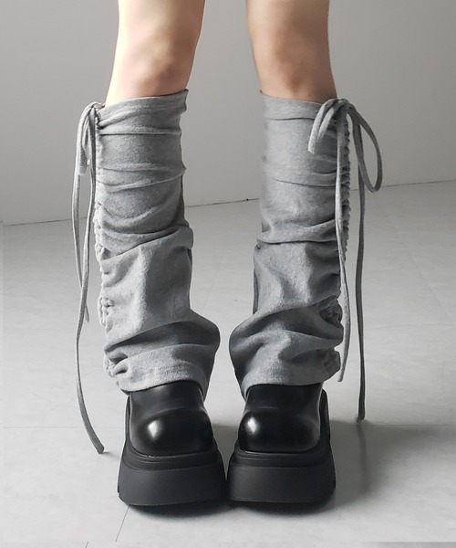 me+em select（ミームセレクト）の「【 ３color 】ストラップリボンサイドシャーリングレッグカバー ／ strap ribbon side shirring leg cover（レッグウォーマー・レディース・ブラック/グレー/ホワイト・FREE）」の21枚目の写真