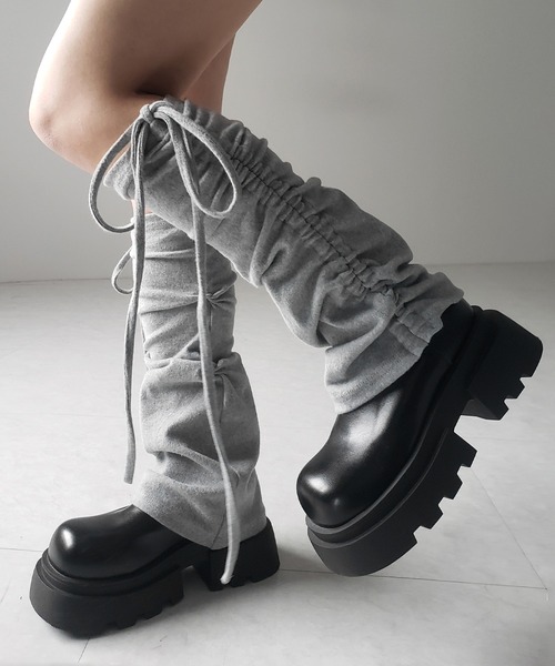 me+em select（ミームセレクト）の「【 ３color 】ストラップリボンサイドシャーリングレッグカバー ／ strap ribbon side shirring leg cover（レッグウォーマー・レディース・ブラック/グレー/ホワイト・FREE）」の19枚目の写真