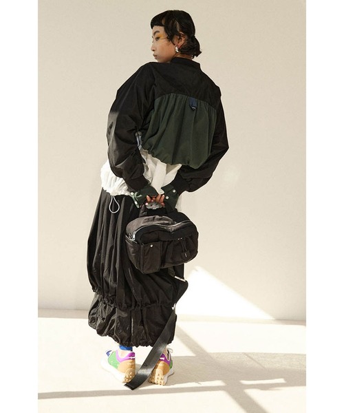 OMMO オーエムエムオー　BACK FLARE SHORT TOP フリー OMMO オーエムエムオー BACK FLARE SHORT TOP フリー OMMO オーエム