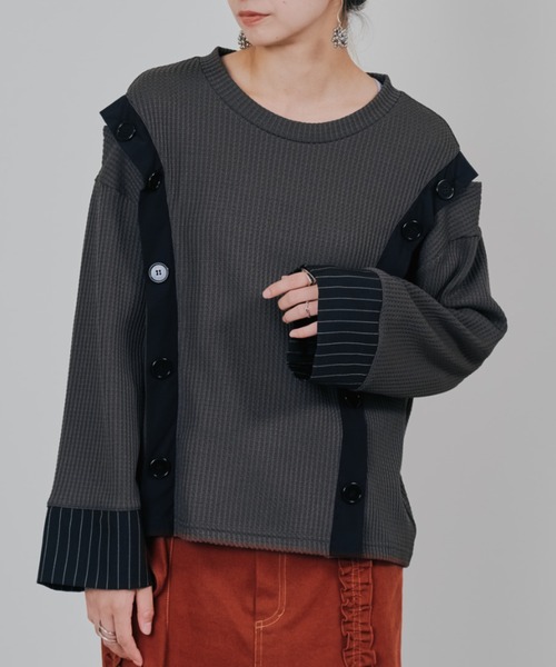 DOLLUPOOPS（ドールアップウップス）の「ショルダーオープンワッフルニットライクトップス（Tシャツ/カットソー・レディース・チャコール/ブルー/オフホワイト・38）」の2枚目の写真