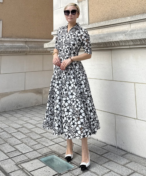 JENNE♡完売♡総刺繍ワンピース JENNE♡完売♡総刺繍ワンピース