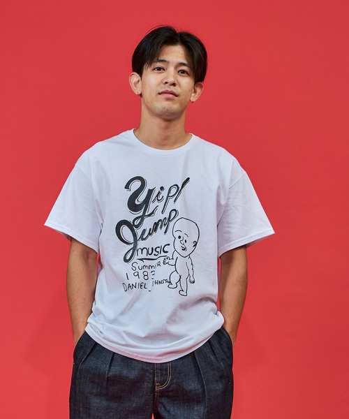 DANIEL JOHNSTON(ダニエルジョンストン)の「S/S TEE“YIP JUMP MUSIC”/ ショート スリーブ ティー "イップ ジャンプ ミュージック”(Tシャツ/カットソー・メンズ・ブラック/ホワイト・LARGE/X-LARGE/MEDIUM)」の2枚目の写真