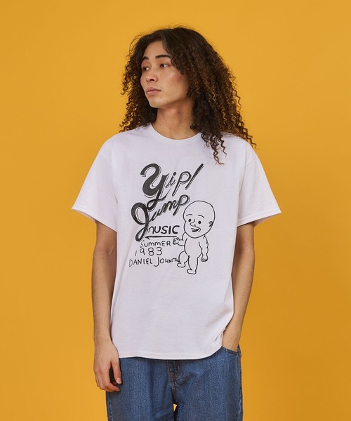 DANIEL JOHNSTON(ダニエルジョンストン)の「S/S TEE“YIP JUMP MUSIC”/ ショート スリーブ ティー "イップ ジャンプ ミュージック”(Tシャツ/カットソー・メンズ・ブラック/ホワイト・LARGE/X-LARGE/MEDIUM)」の12枚目の写真