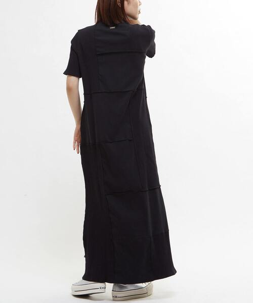 CONVERSE TOKYO(コンバーストウキョウ)の「【HL】PATCHWORK RIB DRESS(ワンピース・レディース・ホワイト/キャメル/ブラック/ブルー・FREE)」の7枚目の写真