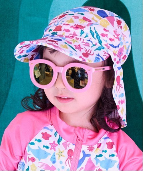 kladskap（クレードスコープ）の「【SWIM】総柄日除けつきスイムキャップ（スイムグッズ・キッズ・ターコイズブルー/エメラルド/オフホワイト・F）」の11枚目の写真