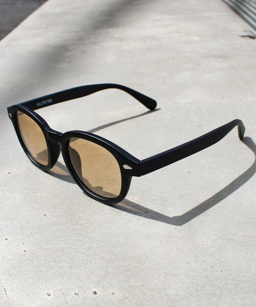 GLOSTER（グロスター）の「【WEB限定】【GLOSTER/グロスター】調光レンズ サングラス（サングラス・メンズ・ブラック/グレー/ブラウン・FREE）」の2枚目の写真
