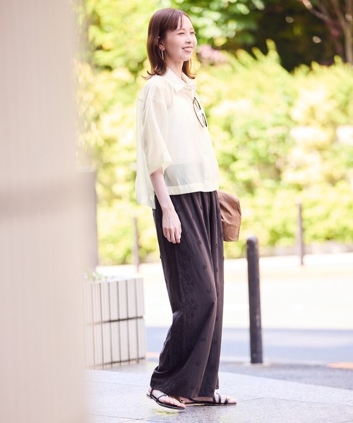 ROPE' PICNIC（ロペピクニック）の「【接触冷感】ハーフスリーブシアーシャツ（シャツ/ブラウス・レディース・ブラウン系その他2/ダークグリーン/チャコールグレー/ホワイト系その他・38）」の7枚目の写真