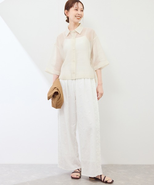 ROPE' PICNIC（ロペピクニック）の「【接触冷感】ハーフスリーブシアーシャツ（シャツ/ブラウス・レディース・ブラウン系その他2/ダークグリーン/チャコールグレー/ホワイト系その他・38）」の21枚目の写真