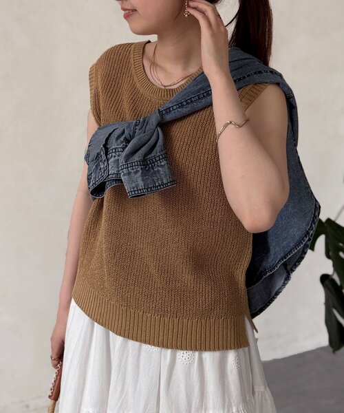 Chez toi(シェトワ)の「ノースリシャリニット(ニット/セーター・レディース・オフホワイト/ブルー/ブラック/ベージュ・FREE)」の13枚目の写真