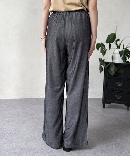 Chez toi(シェトワ)の「テンセルデニム(その他パンツ・レディース・ブルー/ブラック/サックスブルー・FREE)」の13枚目の写真