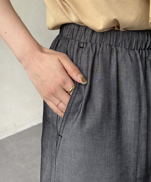 Chez toi(シェトワ)の「テンセルデニム(その他パンツ・レディース・ブルー/ブラック/サックスブルー・FREE)」の16枚目の写真