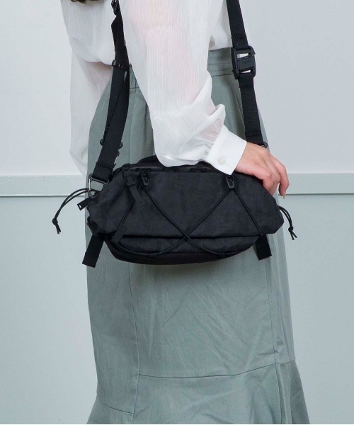 CODE OF BELL（コードオブベル）の「X-TOTE（ボストンバッグ