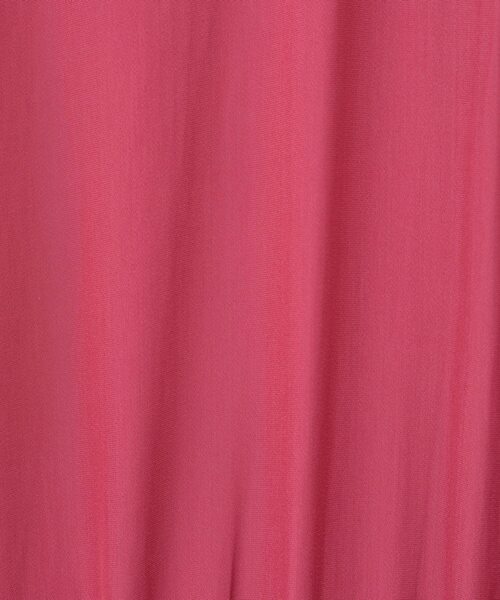 SOFFITTO(ソフィット)の「ボートネックギャザーティアードワンピース(ワンピース・レディース・ネイビー/チェリーピンク・M/S)」の14枚目の写真