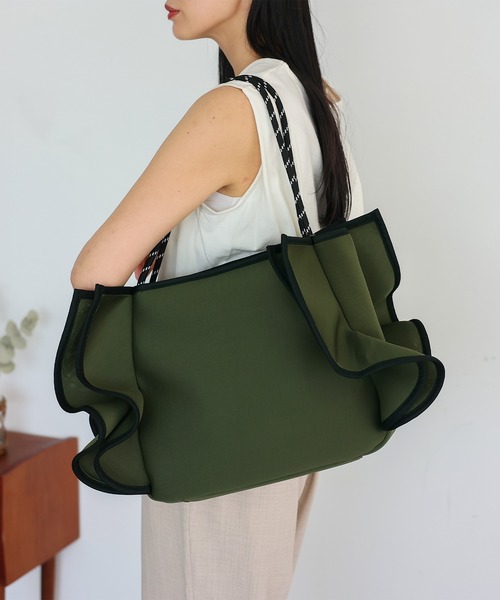 フリルBIGトートバッグ