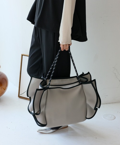 フリルBIGトートバッグ