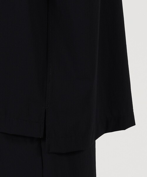 EDITION（エディション）の「リサイクルナイロン 半袖シャツ（シャツ/ブラウス・メンズ・カーキ/ブラック・M/S）」の9枚目の写真