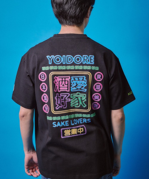 CORPUS SELECT(コーパストーキョー)の「【YOIDORE/酔いどれ】ネオン 半袖Tシャツ(Tシャツ/カットソー・メンズ・ブラック/ネイビー/ホワイト・M/L/XL)」の2枚目の写真