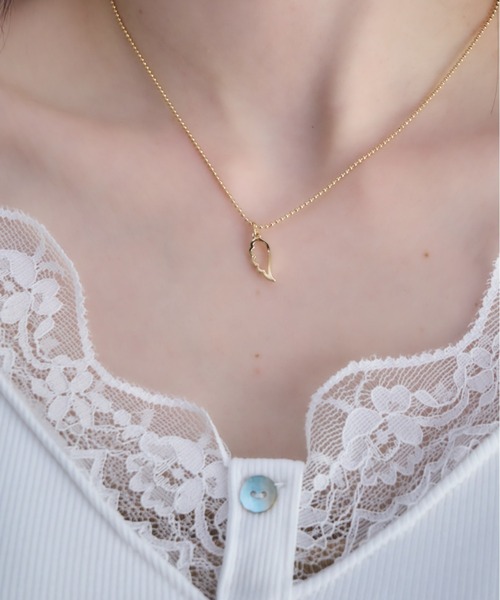 mellowneon(メロウネオン)の「エンジェルフェザーネックレス(ネックレス・レディース・シルバー/ゴールド・FREE)」の13枚目の写真