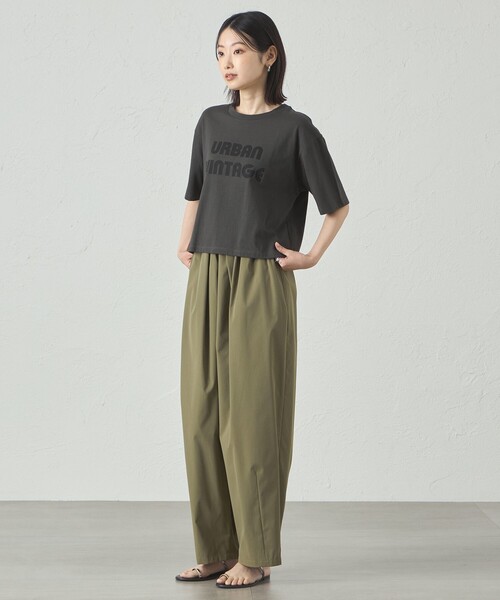 CAST:（キャストコロン）の「【はっ水機能】ギャザーフォルムパンツ（その他パンツ・レディース・グリーン系その他7/オフホワイト/ブラック・S/M）」の4枚目の写真