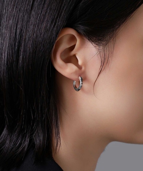 セール】【生産終了モデル】“for Gift”クロッシングピアス（レリーフ