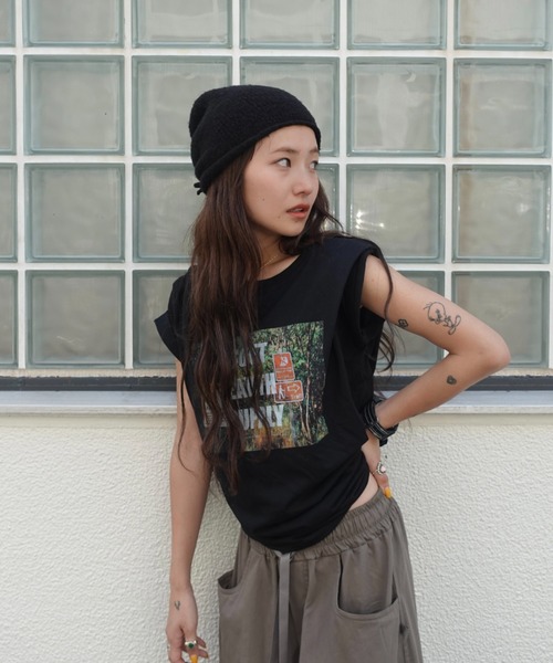 TEEN BOOP（ティーンブープ）の「CINEMAルーズTee（Tシャツ/カットソー・レディース・オフホワイト/ブラック・FREE）」の11枚目の写真