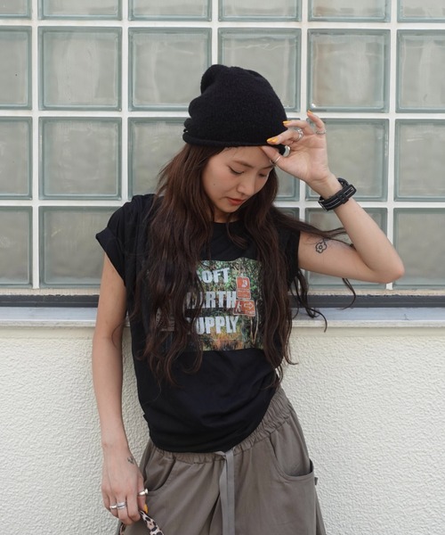 TEEN BOOP（ティーンブープ）の「CINEMAルーズTee（Tシャツ/カットソー・レディース・オフホワイト/ブラック・FREE）」の12枚目の写真