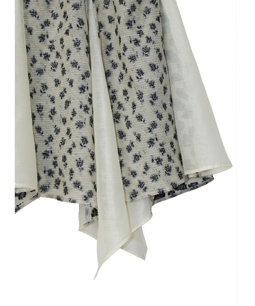 COEL（コエル）の「小花柄ジャガードイレヘムスカート（スカート・レディース・ブラック/ベージュ・38/36）」の21枚目の写真