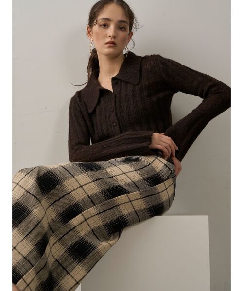 LAGUNAMOON（ラグナムーン）の「ロービングチェックナロースカート（スカート・レディース・ベージュ/ブラウン・SMALL/MEDIUM）」の3枚目の写真