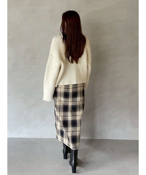 LAGUNAMOON（ラグナムーン）の「ロービングチェックナロースカート（スカート・レディース・ベージュ/ブラウン・SMALL/MEDIUM）」の18枚目の写真