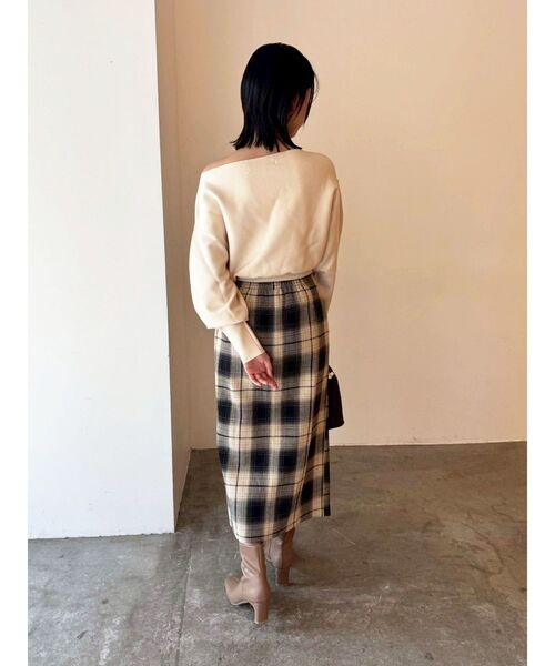 LAGUNAMOON（ラグナムーン）の「ロービングチェックナロースカート（スカート・レディース・ベージュ/ブラウン・SMALL/MEDIUM）」の15枚目の写真