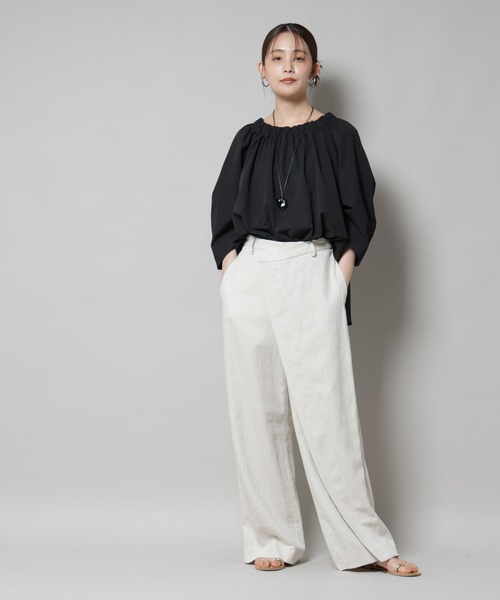 NANO universe（ナノユニバース）の「ボリュームギャザータックスリーブブラウス（シャツ/ブラウス・レディース・ベージュ/ブラウン/ブラック・FREE）」の7枚目の写真