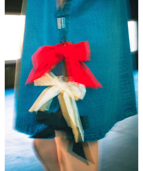 Little sunny bite（リトルサニーバイト）の「denim ribbon mini dress（ワンピース・レディース・インディゴブルー/ブルー・MEDIUM/SMALL）」の18枚目の写真