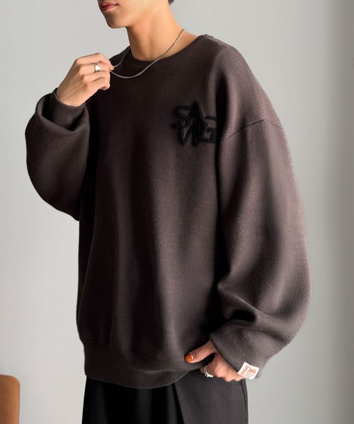 Java(ジャバ)の「《JaVaジャバコラボ》立体編みで飾る個性。サガラ刺繍風ロゴオーバーサイズニット(ニット/セーター・メンズ・ブラウン/チャコール/アイボリー・X-LARGE/MEDIUM/LARGE)」の9枚目の写真