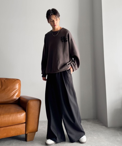 Java(ジャバ)の「《JaVaジャバコラボ》立体編みで飾る個性。サガラ刺繍風ロゴオーバーサイズニット(ニット/セーター・メンズ・ブラウン/チャコール/アイボリー・X-LARGE/MEDIUM/LARGE)」の11枚目の写真