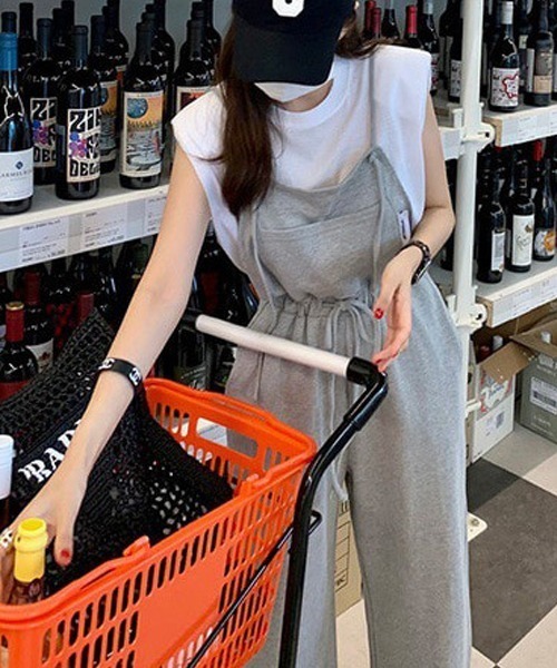FREE STYLISTS(フリー スタイリスト)の「ミニ裏毛ワイドキャミサロペット(サロペット/オーバーオール・レディース・グレー/ブラック・FREE)」の20枚目の写真
