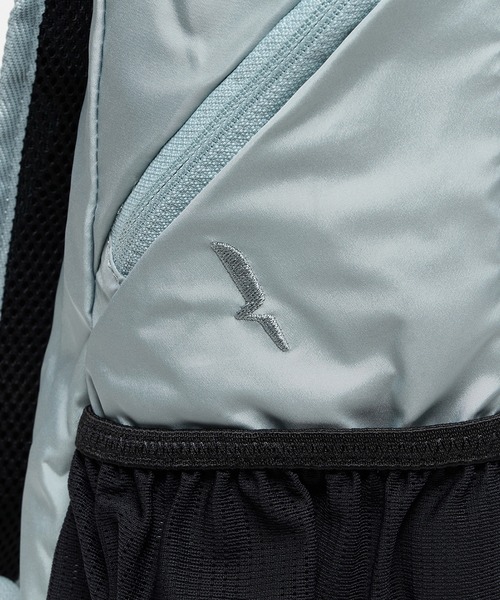 AIGLE（エーグル）の「撥水 パッカブルバックパック 20L（バックパック/リュック・レディース・ブルーグレー/アイボリー/ブラック・FREE）」の12枚目の写真