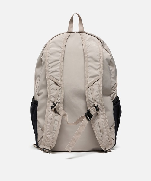 AIGLE（エーグル）の「撥水 パッカブルバックパック 20L（バックパック/リュック・レディース・ブルーグレー/アイボリー/ブラック・FREE）」の19枚目の写真