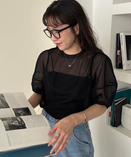 CAPRICIEUX LE'MAGE（カプリシューレマージュ）の「【yao企画】メッシュパフフレアトップス（シャツ/ブラウス・レディース・ブラック/ホワイト・FREE）」の2枚目の写真