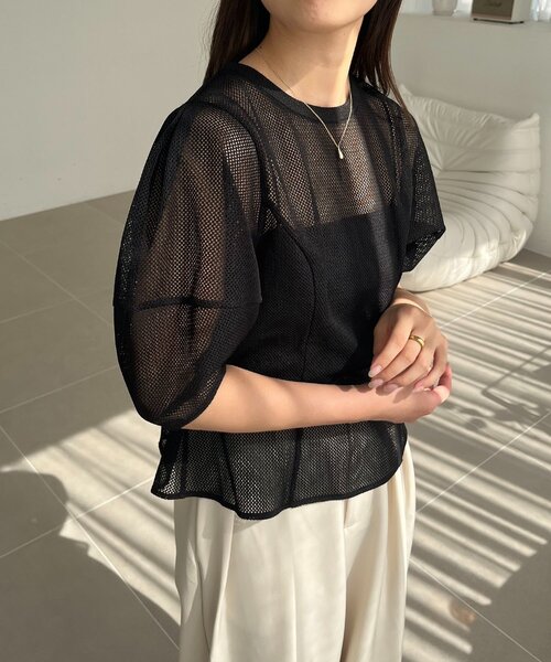 CAPRICIEUX LE'MAGE（カプリシューレマージュ）の「【yao企画】メッシュパフフレアトップス（シャツ/ブラウス・レディース・ブラック/ホワイト・FREE）」の6枚目の写真